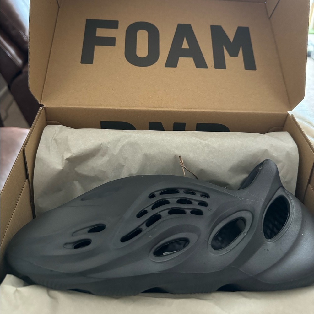 YEEZY FOAM